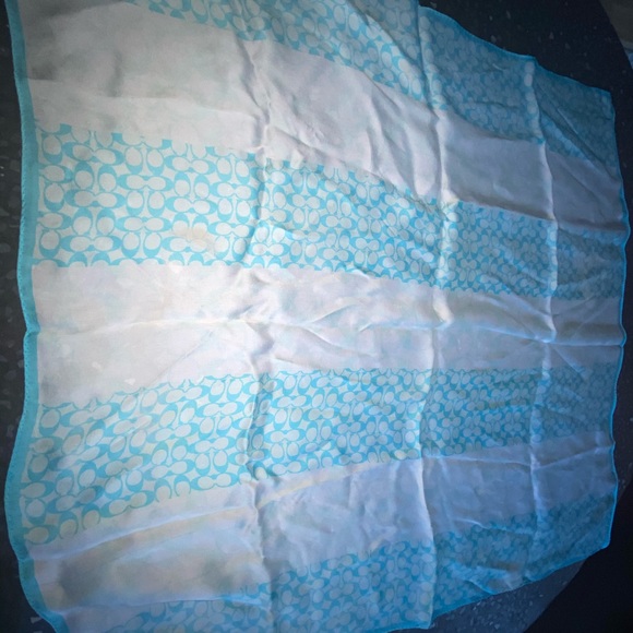 Coach blue and white scarf - Picture 4 of 8